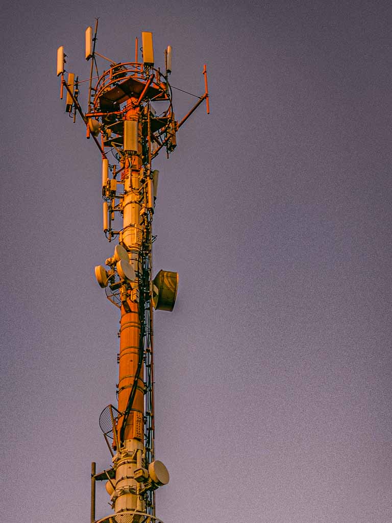 Telecommunication Antenna
