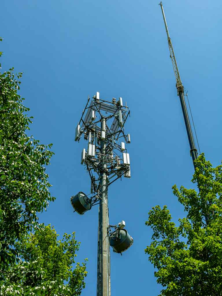 Telecommunication Antenna