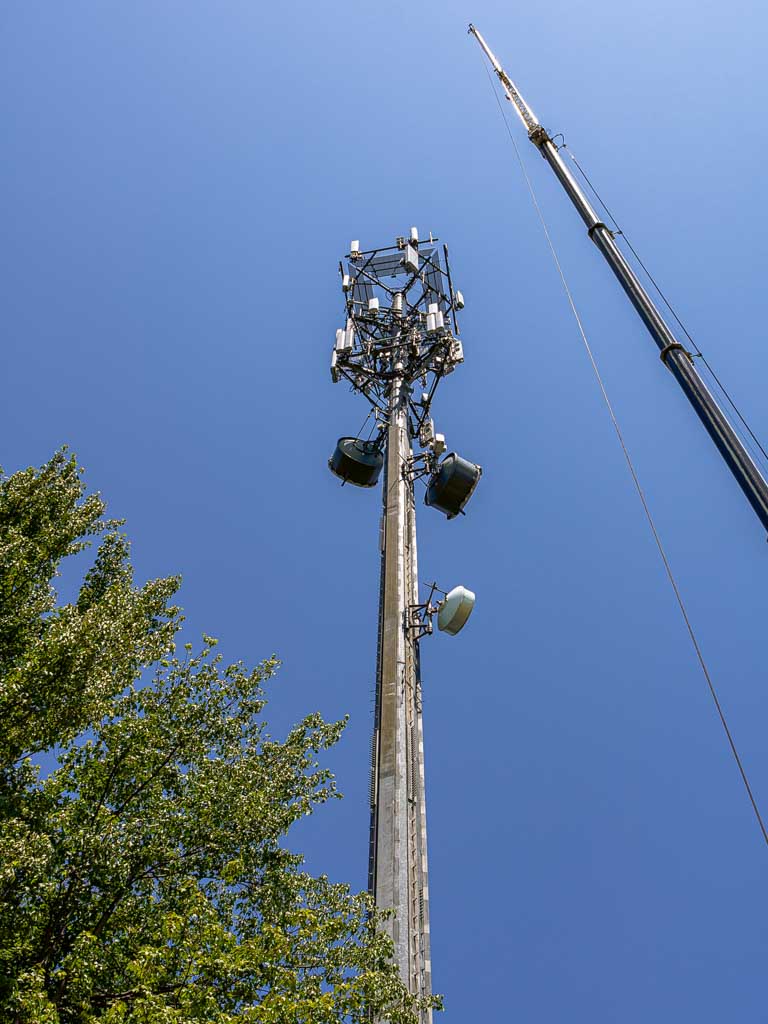 Telecommunication Antenna